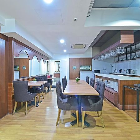 Oyo 91009 One Enigma Hotel Куала-Лумпур Экстерьер фото